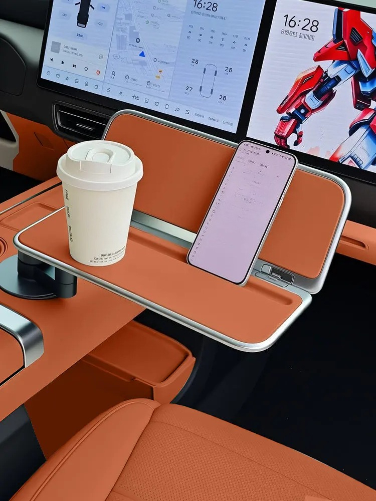 Leatherwork Desk - โต๊ะเล็กสำหรับคอนโซลกลาง พร้อมที่วางแก้วแบบพับได้ หมุนได้ 360 องศา °