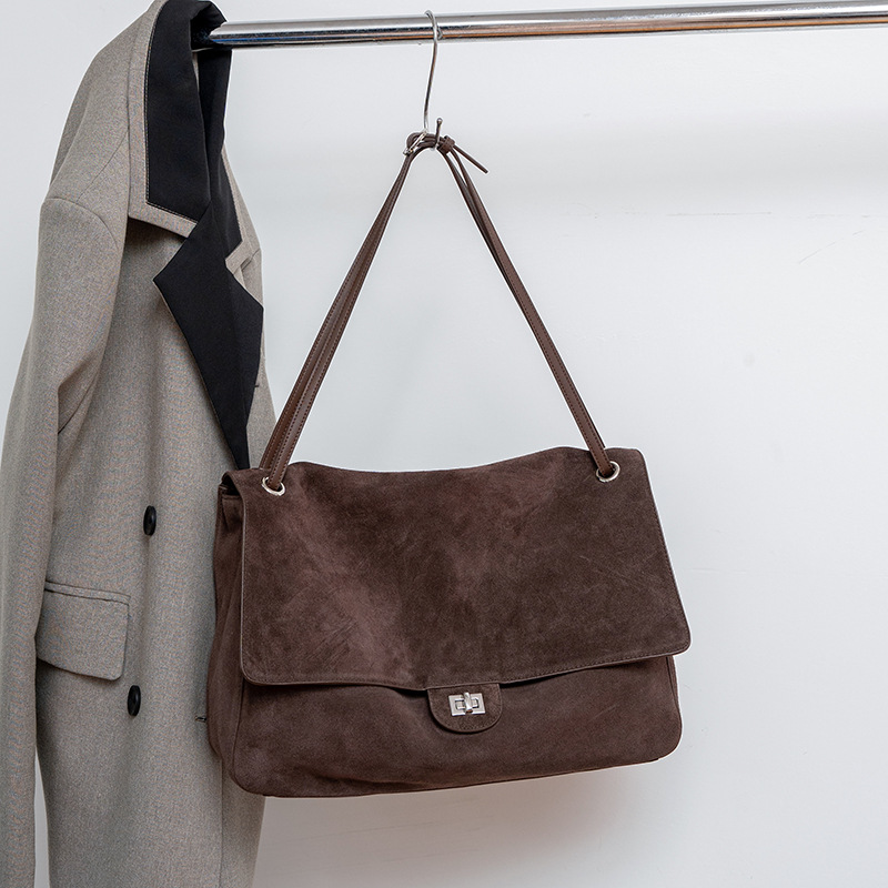 Leather Work Handbag - กระเป๋าหนังกลับแท้สะพายไหล่สำหรับผู้หญิง สายปรับได้ ฝาปิดแบบเรโทร กระเป๋าโท้ทสำหรับทำงาน ความจุขนาดใหญ่ กระเป๋าถือสำหรับเดินทาง