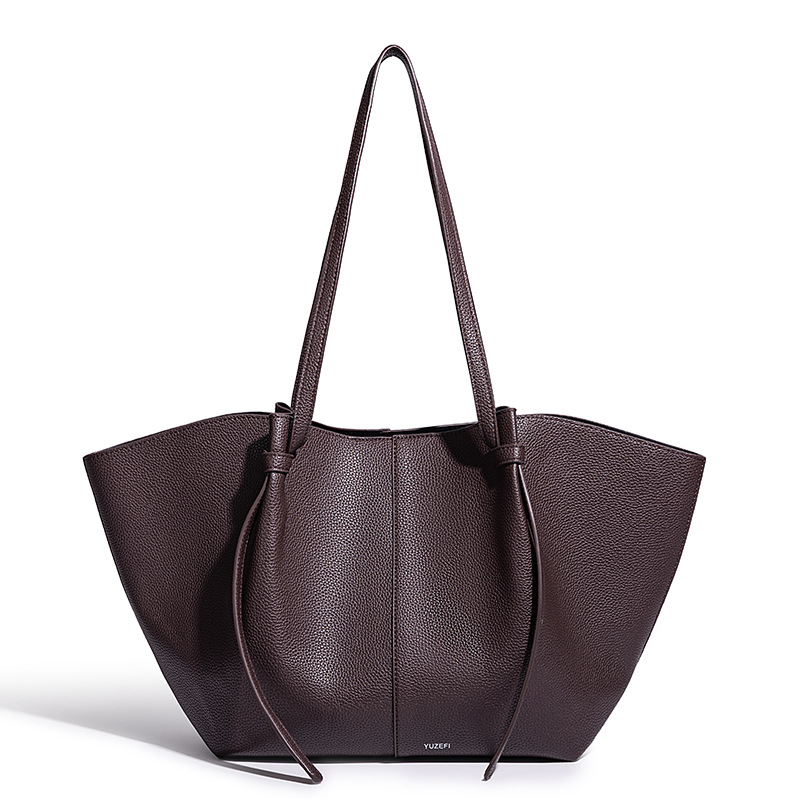 กระเป๋าหนังสะพายไหล่ทรง Dumpli - Leather Work Handbag บทวิจารณ์และราคา