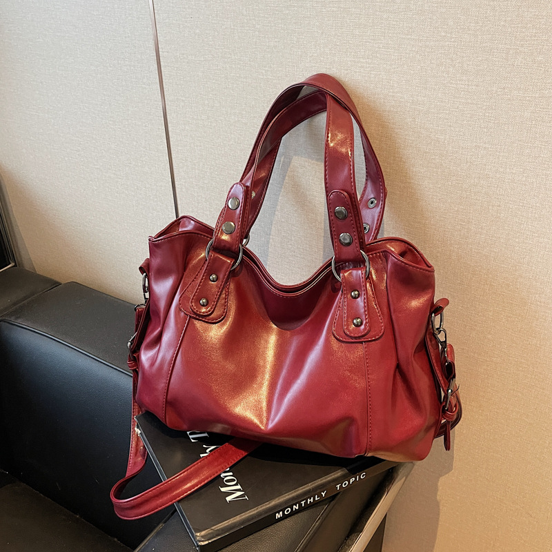 กระเป๋าโท้ทหนังเทียมเคลือบน้ำม - Leatherwork Wallet บทวิจารณ์และราคา