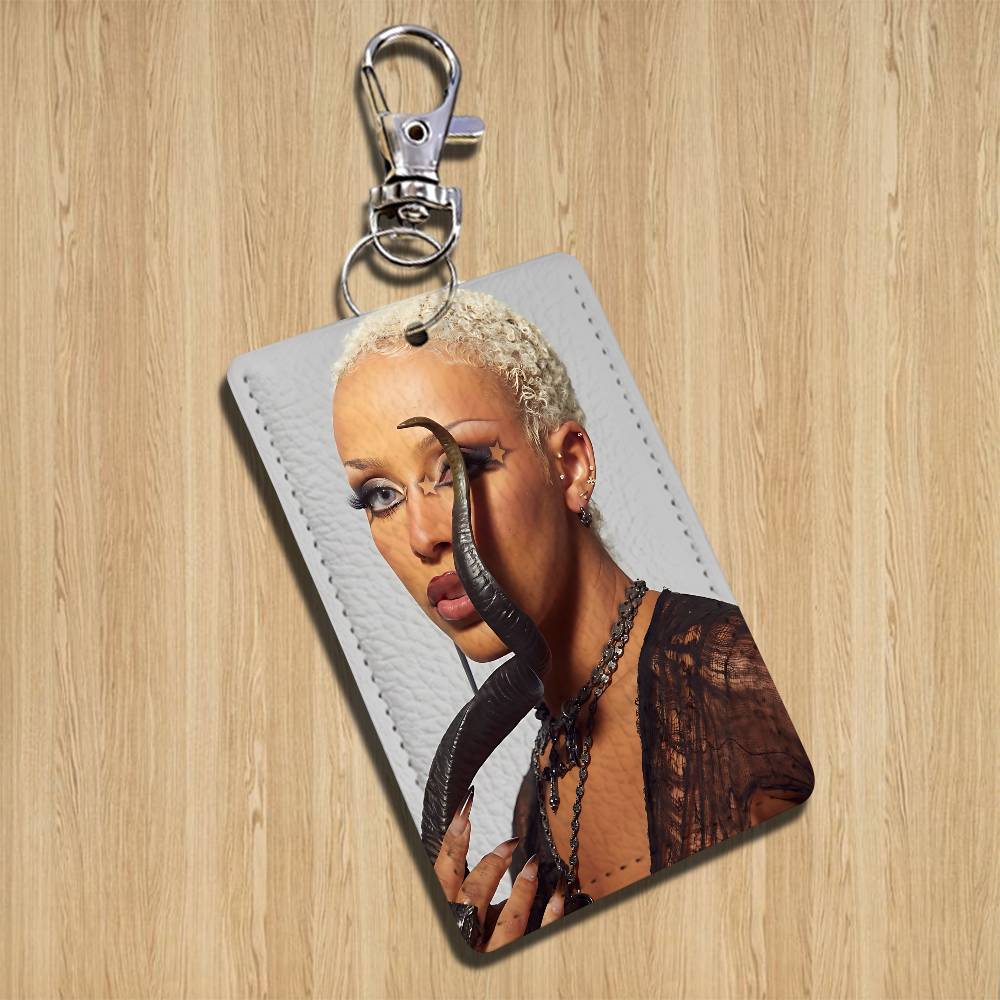 ที่ใส่บัตรรูป Doja Cat สีแดงสุ - Leather Work Leather บทวิจารณ์และราคา